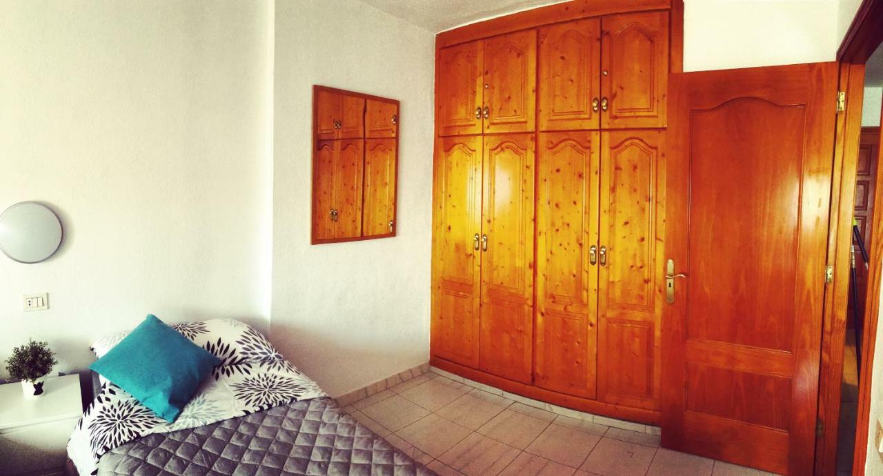 Apartamento En Playa Las Vistas - Torres Del Sol Arona  Εξωτερικό φωτογραφία