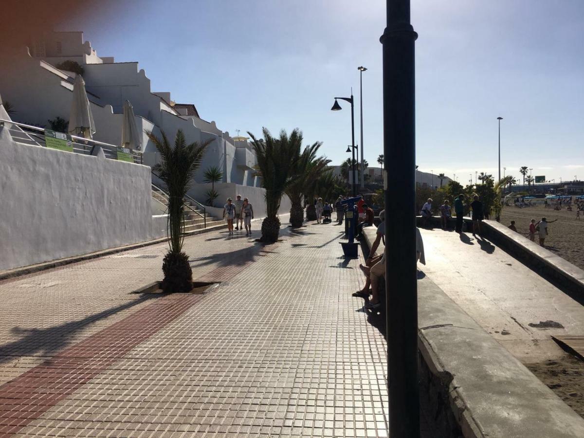 Apartamento En Playa Las Vistas - Torres Del Sol Arona  Εξωτερικό φωτογραφία