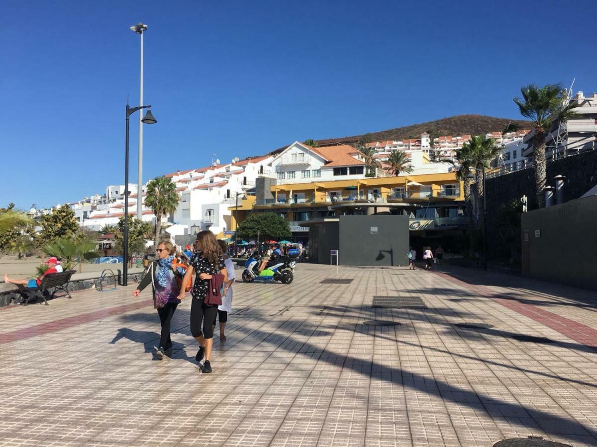 Apartamento En Playa Las Vistas - Torres Del Sol Arona  Εξωτερικό φωτογραφία